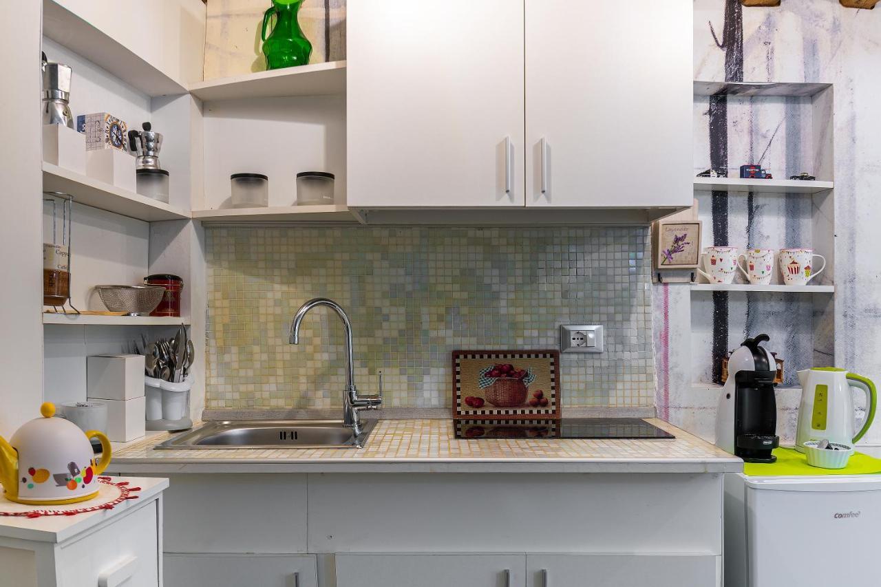 Ln Luxe Apartment Venice Canal View ภายนอก รูปภาพ